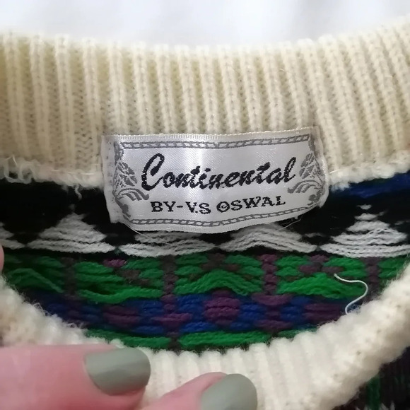 Vintage Embroidered Chunky Knit Sweater Norway Grandma Geometric Floral Medium - Picture 14 of 17